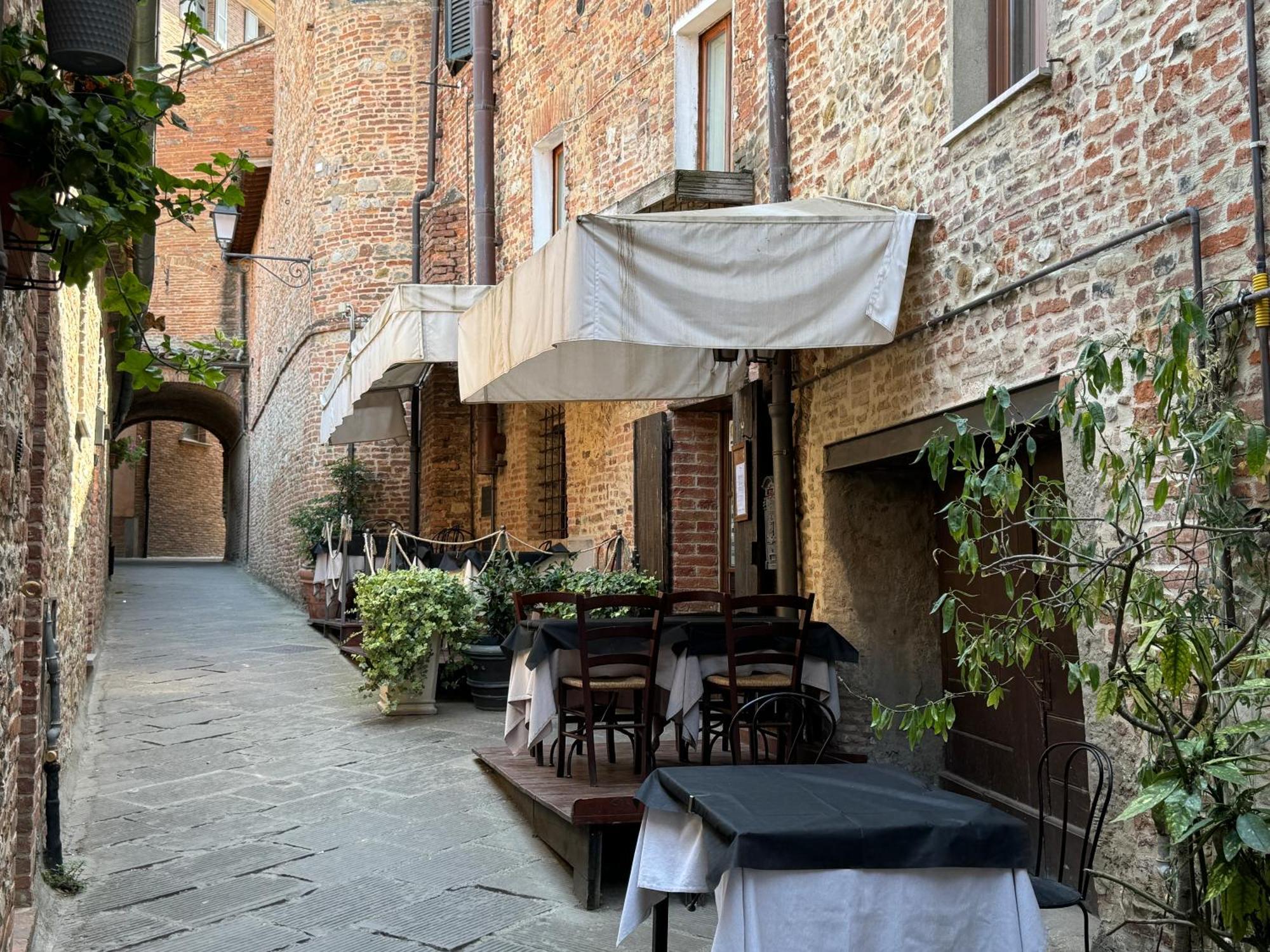 2 King Bed, 2 Full Bathroom Apartment In Umbria - Tuscany Citta della Pieve Exterior photo